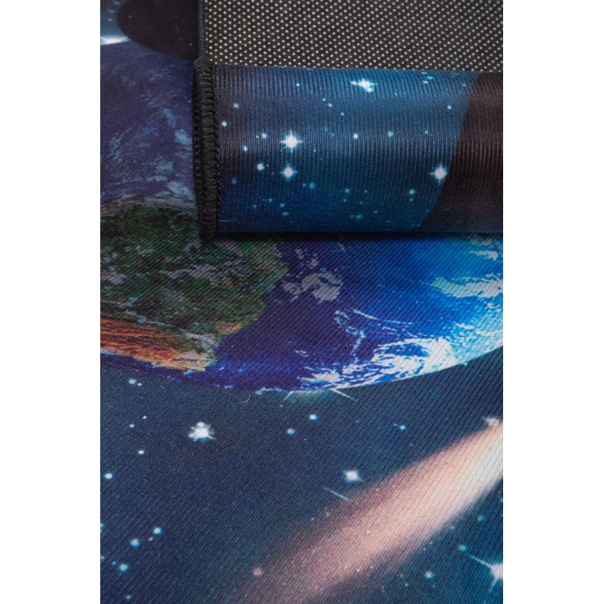 Otroška protizdrsna preproga PRINT 3D 80x150 cm planeti/večbarvna