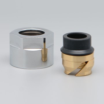 P.M.H. ZZM1502 - Stiskalni priključek za ventil UNIKO/TERM/DUO sijajni krom/baker 15 mm