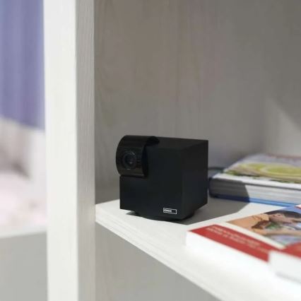 Pametna notranja vrtljiva kamera s senzorjem gibanja GoSmart 5V Wi-Fi Tuya črna