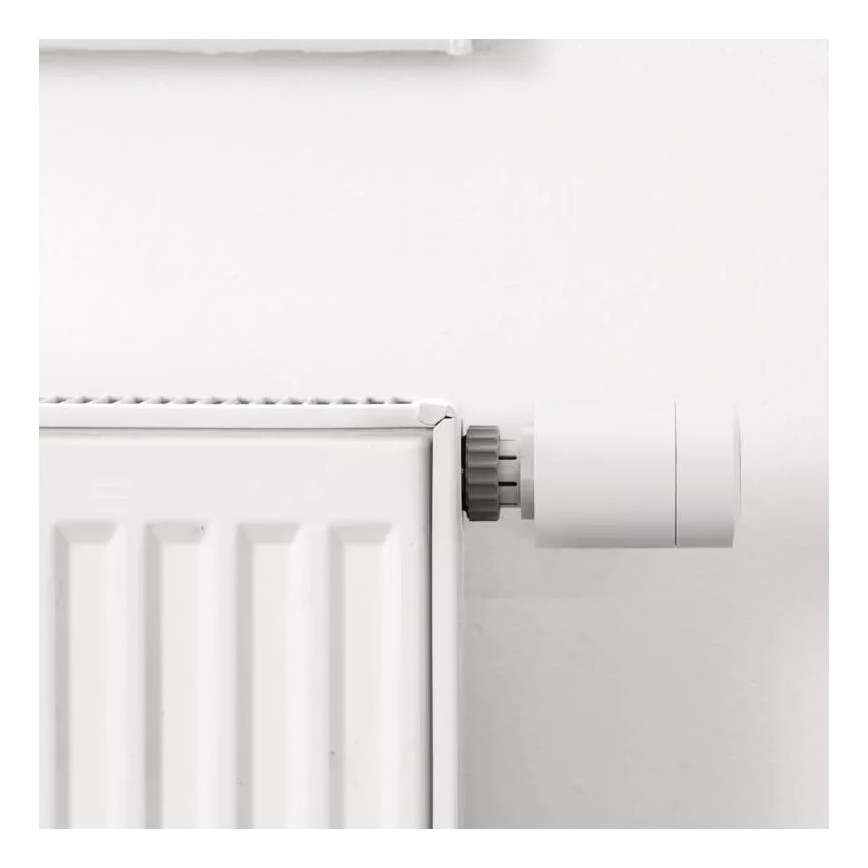Pametna termostatska glava z LCD zaslonom GoSmart M30x1,5 2xAA/1,5V Tuya