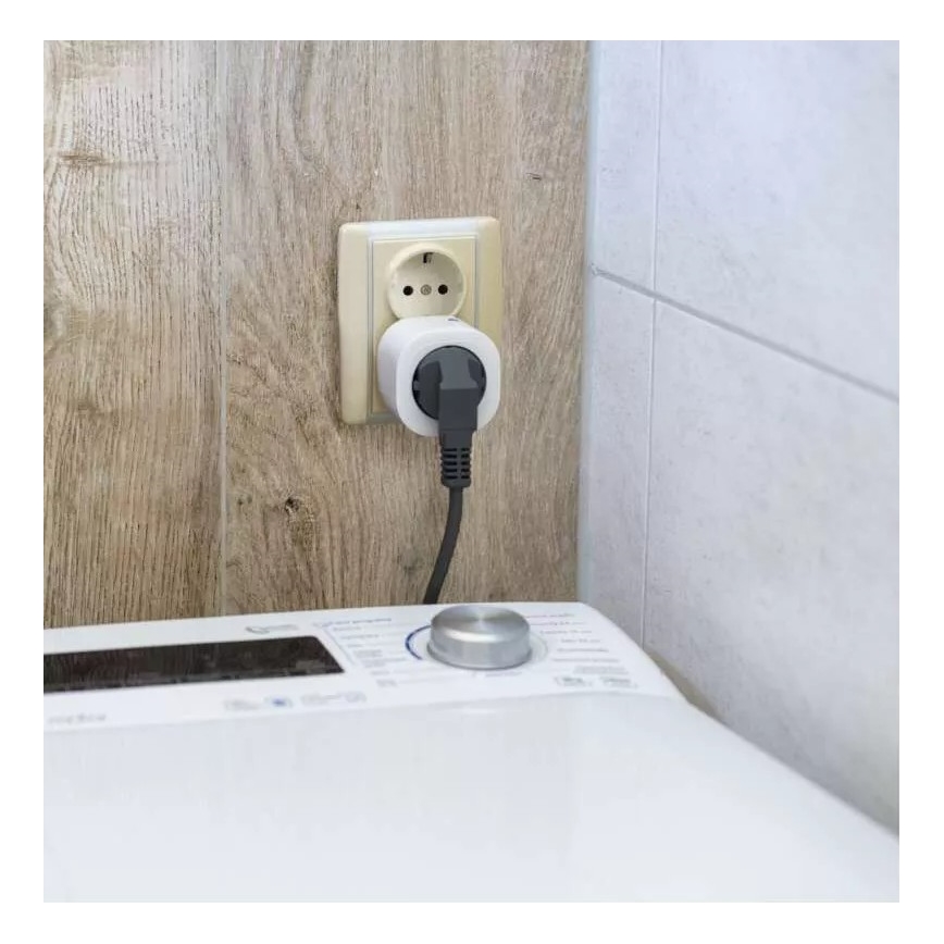 Pametna vtičnica SCHUKO GoSmart 3680W/230V/16A Wi-Fi Tuya