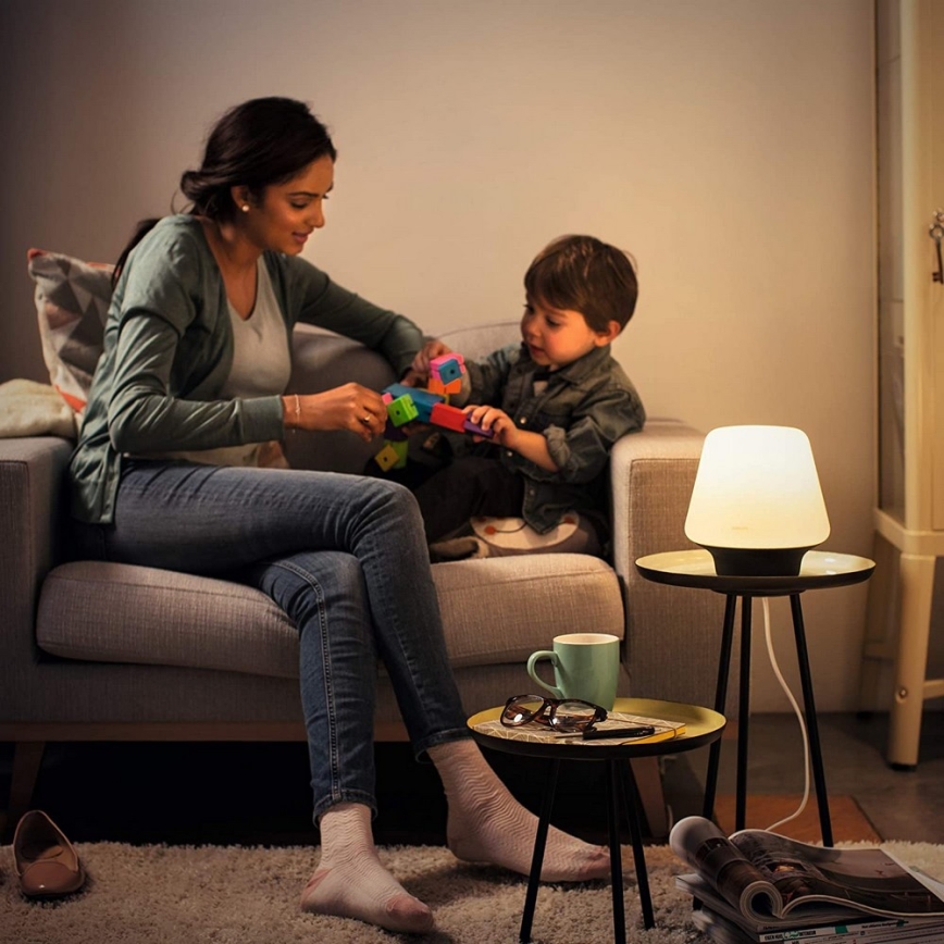 Philips - LED žarnica za zatemnjevanje Hue WELLNESS 1xE27/8,5W/230V + daljinski upravljalnik