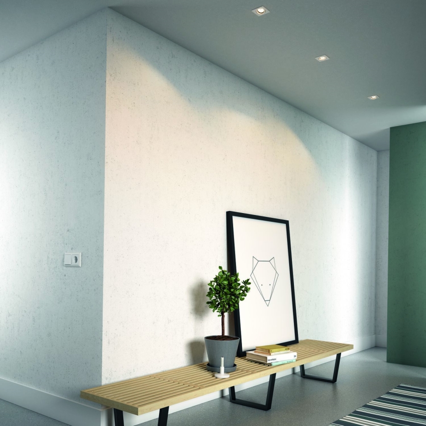 Philips - Komplet 3x LED RGBW vgradnih stropnih svetilk z možnostjo zatemnjevanja, 1xGU10/4,8W/230V, bela + daljinski upravljalnik