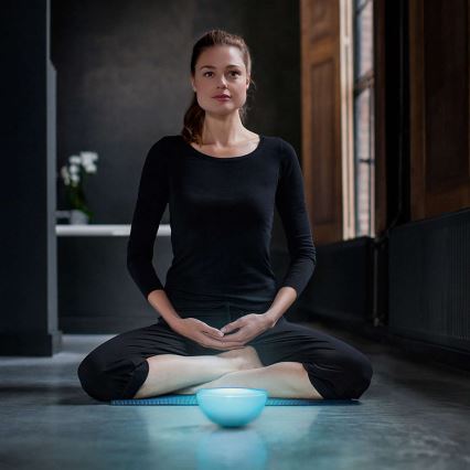Philips 71460/60/PH - Zatemnitvena namizna svetilka HUE GO 1xLED/6W/RGB