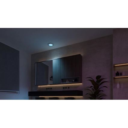Philips - KOMPLET 2x LED RGBW Zatemnljivo kopalniško vgradno stropno svetilo Hue SLIM LED/8,3W/230V 2000-6500K belo IP44
