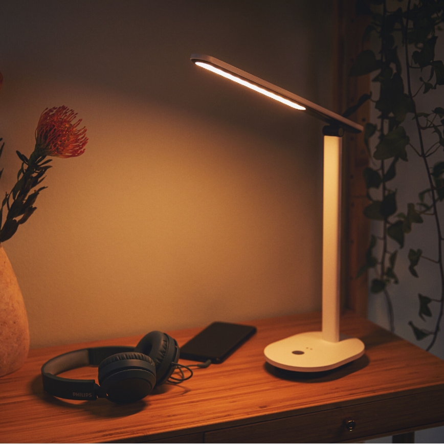 Philips - LED Zatemnitvena namizna svetilka na dotik IVORY LED/5W/5V 3000 mAh 2700/3600/5000K CRI 90