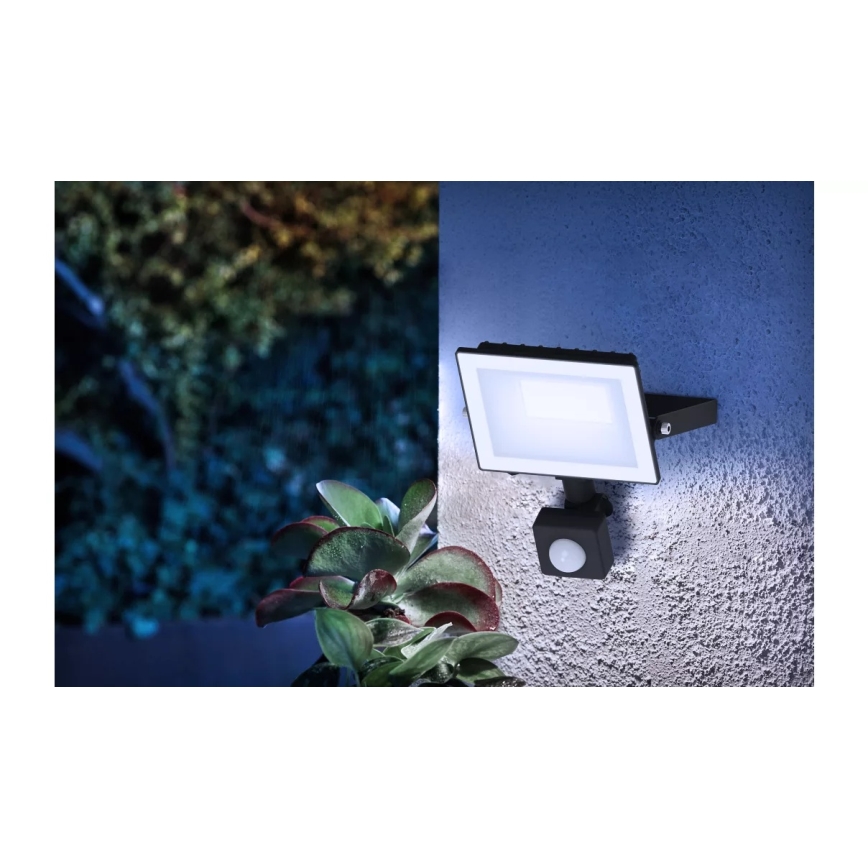 Philips - LED reflektor s senzorjem LOIS LED/20W/230V IP65 5000K