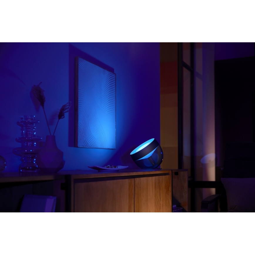 Philips - LED RGB Zatemnitvena namizna svetilka Hue IRIS LED/8,2W/230V 2000-6500K črna