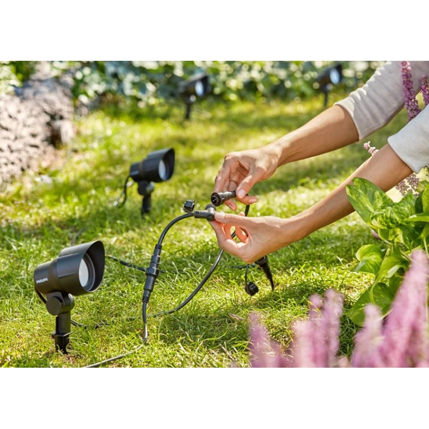 Philips - LED Zunanji reflektor LED/24W/230V 2700K IP44