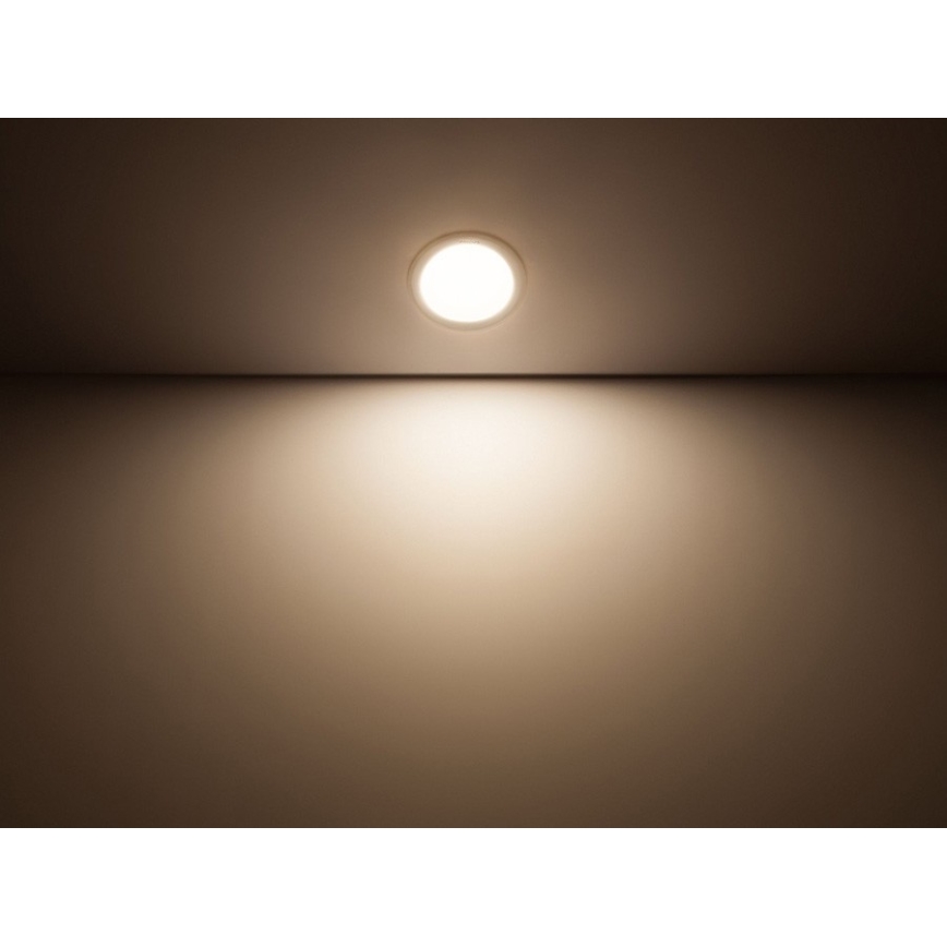 Philips - Vgradna svetilka LED/5,5W/230V 4000K
