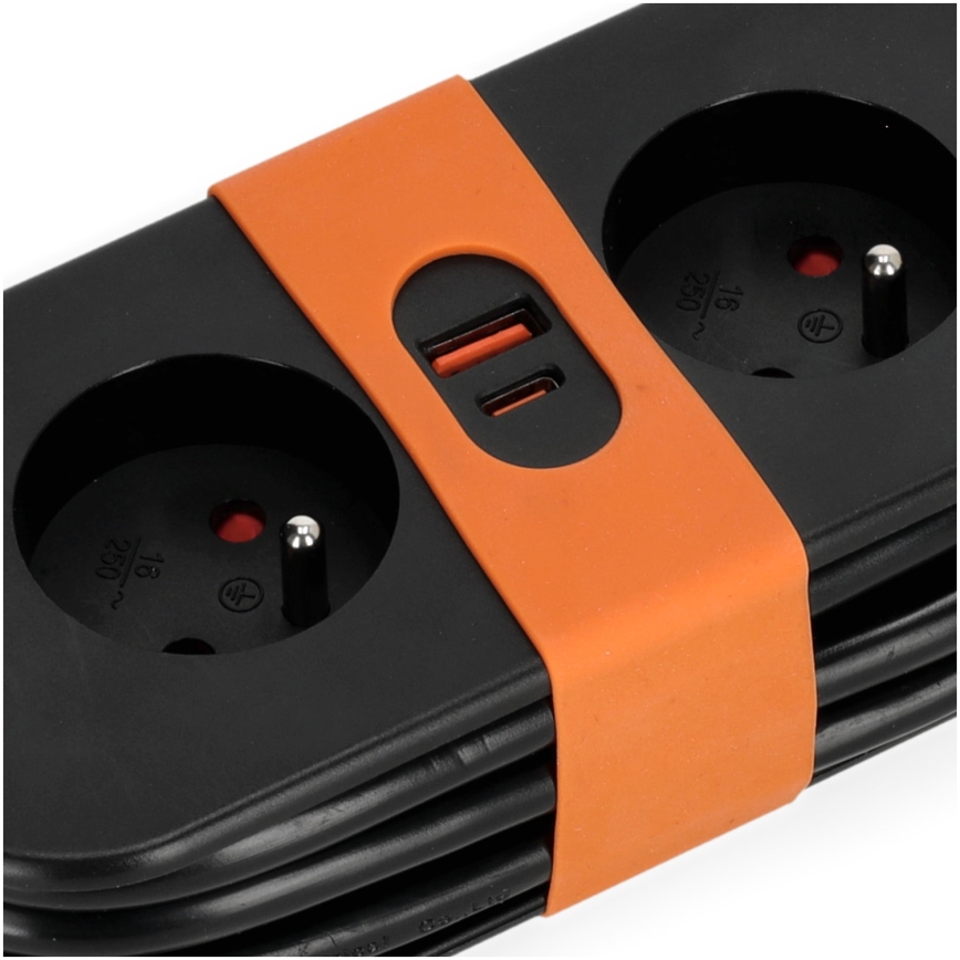 Podaljšek 2Z + 2xUSB 1,4 m črna