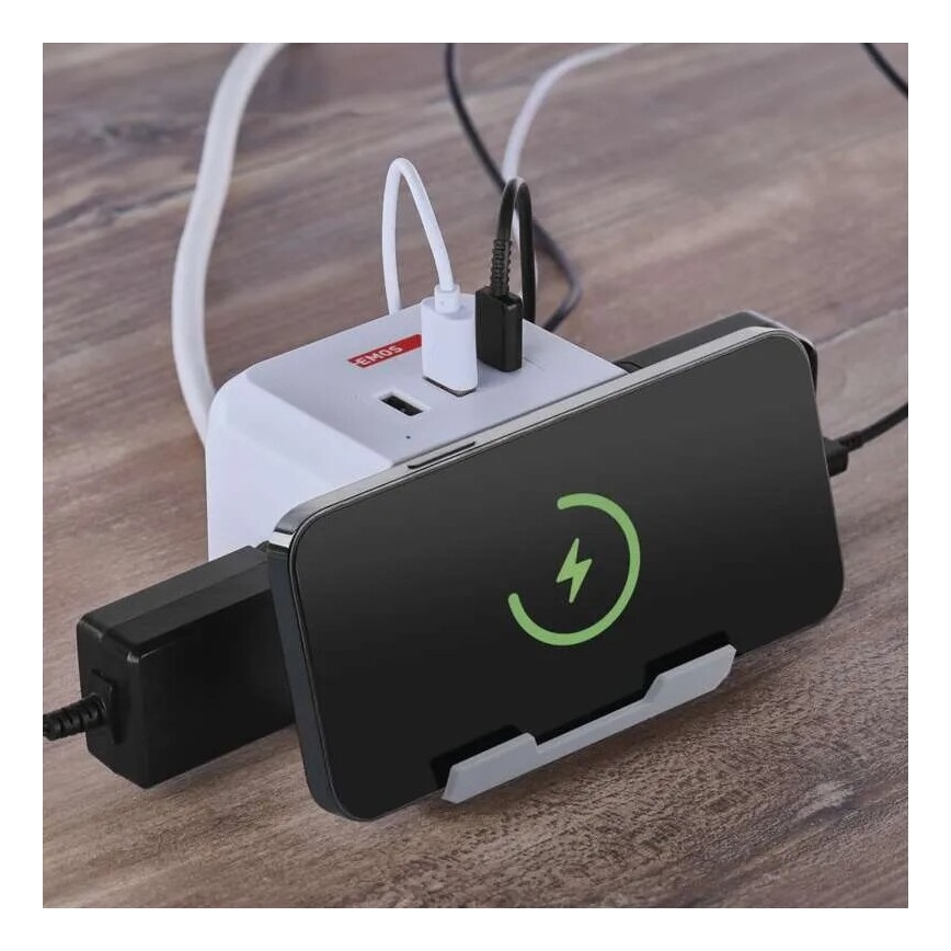 Podaljšek kocka z brezžičnim polnilnikom QI 2Z +2xUSB-A+1xUSB-C 2m bela