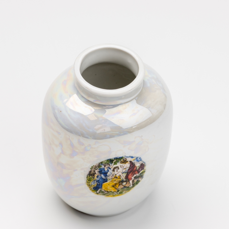 Porcelan vaza 12,5x9 cm biserna bela gracie