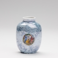 Porcelan vaza 12,5x9 cm biserna modra gracie