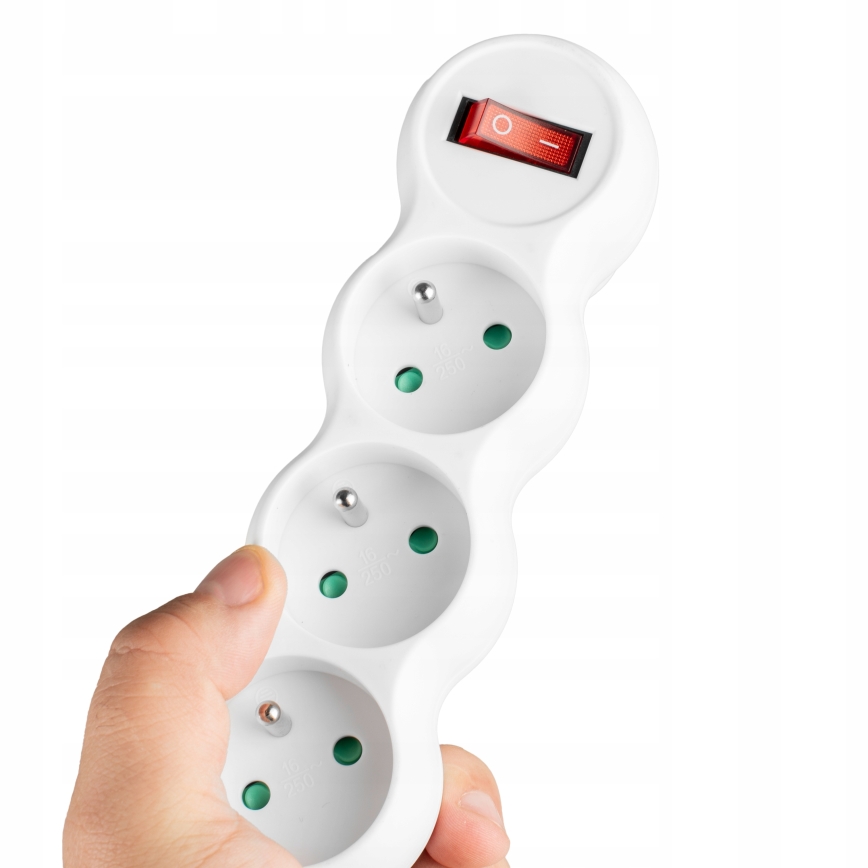 Razdelilec s stikalom, 3 vtičnice