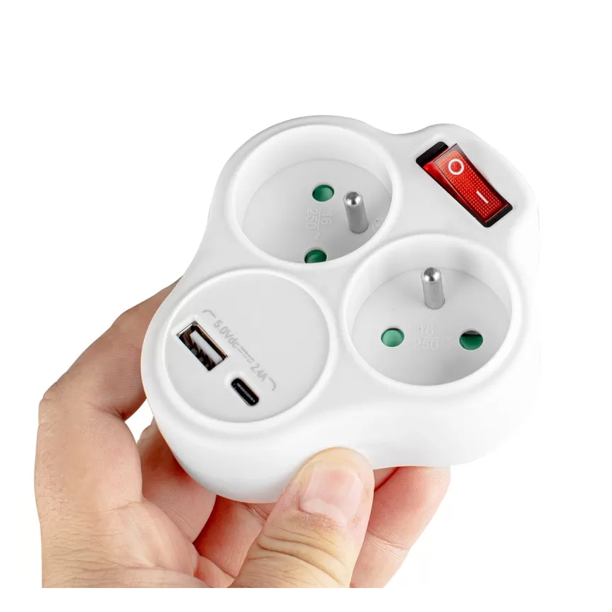 Razdelilnik z dvema vtičnicama in stikalom + USB-C + USB-A
