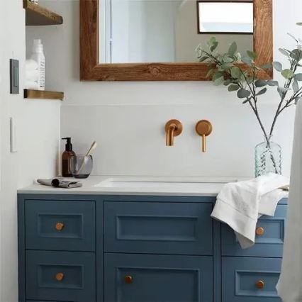 REA-B4600 - Pipa za umivalnik za podometno vgradnjo LUNGO v brušenem bakru