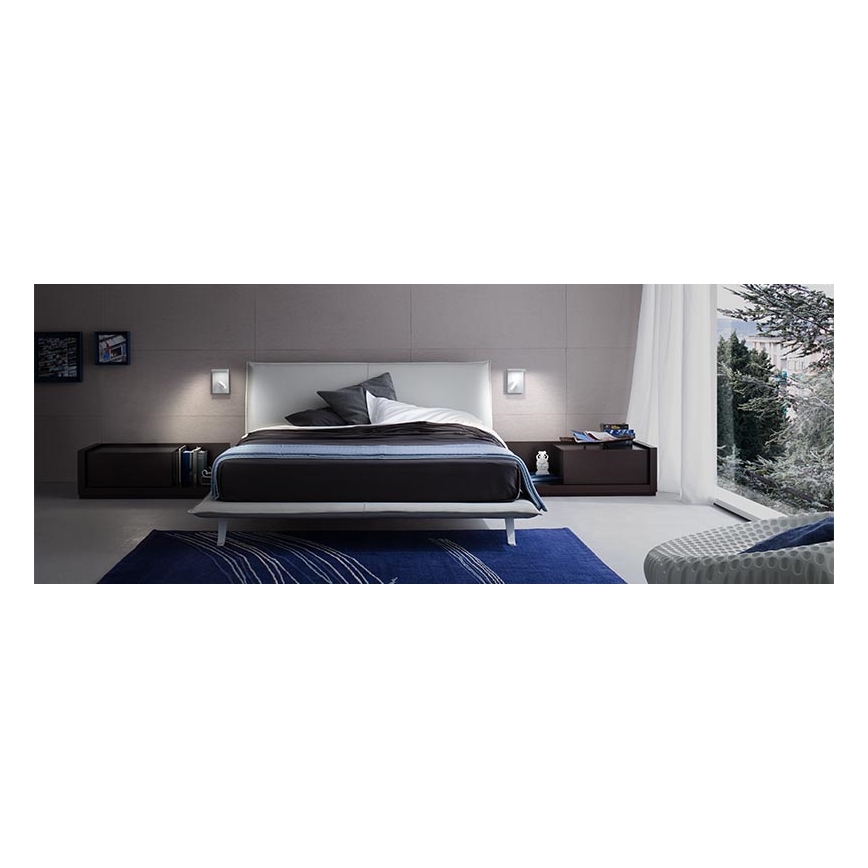 Redo 01-1499 - LED Stenski reflektor AGOS LED/6W/230V + LED/3,2W USB bela