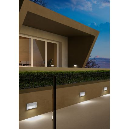 Redo 90009 - LED zunanja orientacijska svetilka TAMPA LED/11W/230V IP54 bela