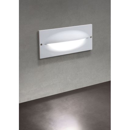 Redo 90009 - LED zunanja orientacijska svetilka TAMPA LED/11W/230V IP54 bela