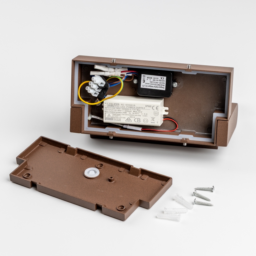 Redo 90588 - LED Zunanja stenska svetilka s senzorjem FLIP LED/20W/230V CRI 90 3000K IP54 rjava