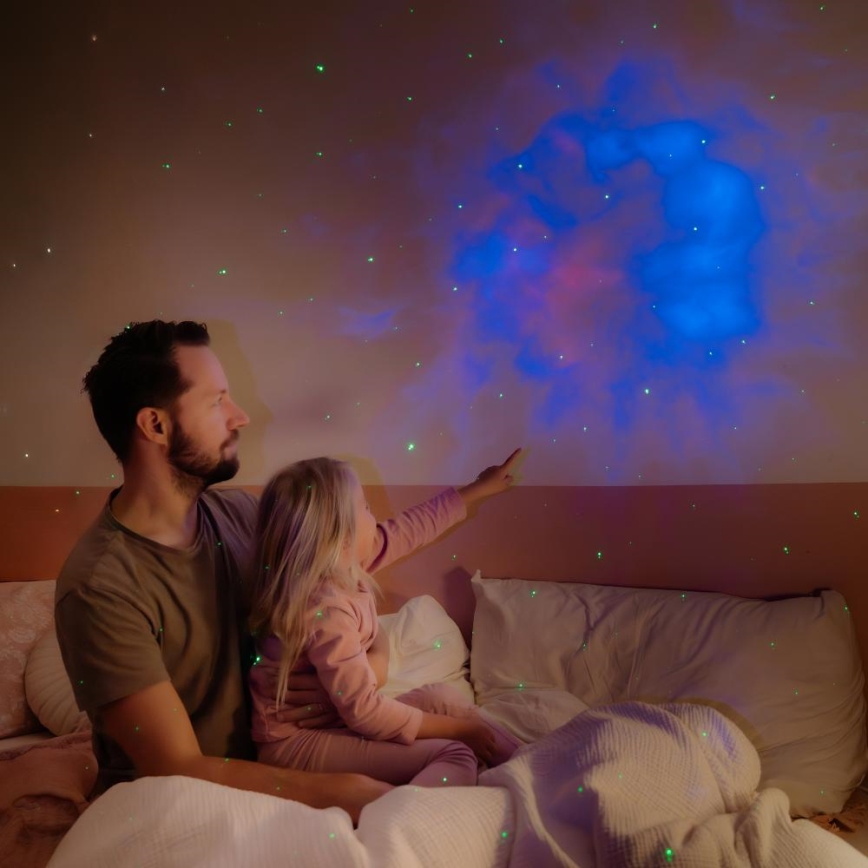 LED otroški projektor 230V astronavt 12,5 cm + daljinski upravljalnik