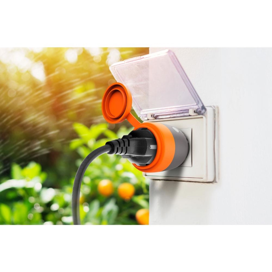 Pametna zunanja vtičnica 3680W/230V/Tip F SCHUKO/16A Wi-Fi IP44