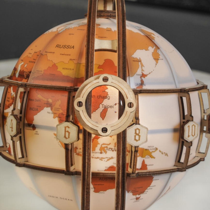 RoboTime - 3D lesena mehanična sestavljanka  Glowing globe
