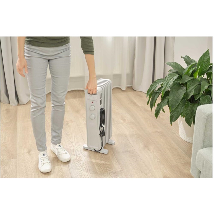 Sencor - Oljni grelec s 7 rebri, 600/900/1500 W, 230 V, bela