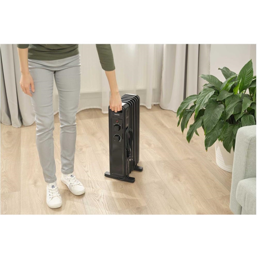 Sencor - Oljni radiator z 7 rebri 600/900/1500W/230V črna