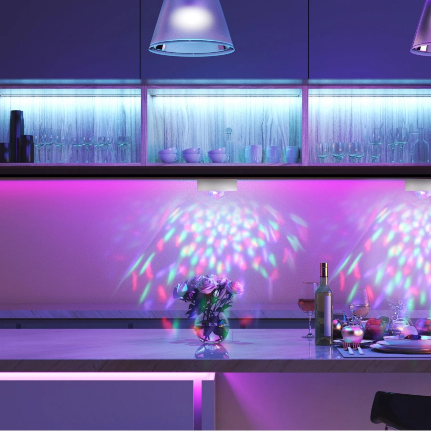 SET 2x LED RGB Zatemnitven dekorativna svetilka FESTA 3xAAA/4,5V + Daljinski upravljalnik