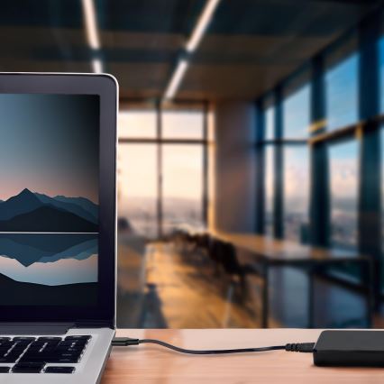 USB-C polnilec Power Delivery 65W