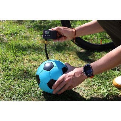 Digitalni žepni kompresor 500 mAh 5 V črn