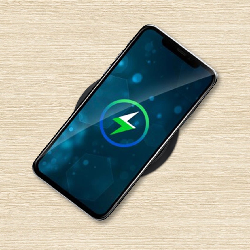Vtičnica za namizno ploščo z brezžičnim polnjenjem Qi 3x230V + 1xUSB-A + 1xUSB-C črna/srebrna