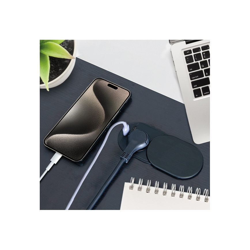 Vgradna vtičnica z drsnim pokrovom 20W 1 vtičnica + USB A+C črna