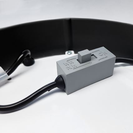 LED stropna svetilka 18W/230V 3000/4000/6000K, premer 22,5 cm, bela