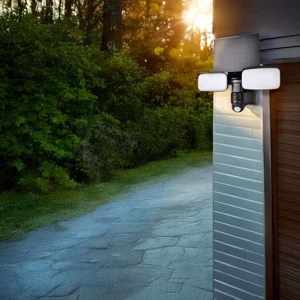 LED solarni reflektor s senzorjem LED/9W/3,7V 3600 mAh IP54