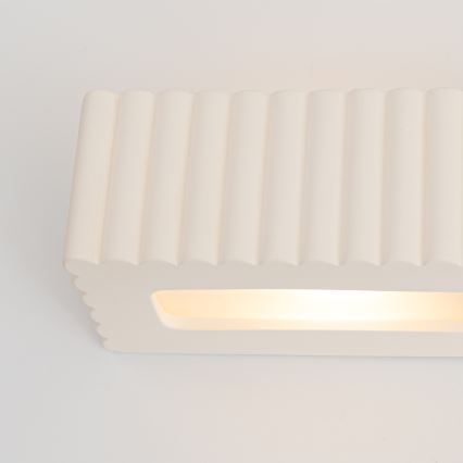 Stenska svetilka RIGATA 1xE27/15W/230V keramika/bela