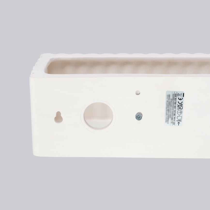 Stenska svetilka RIGATA 1xE27/15W/230V keramika/bela