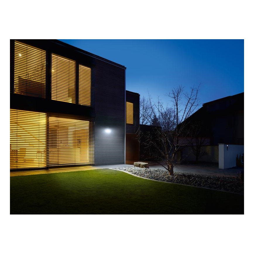 STEINEL 671006 - Solarni senzor LED-reflektor XSolar L-S 0,5W/LED bela IP44 2500 mAh