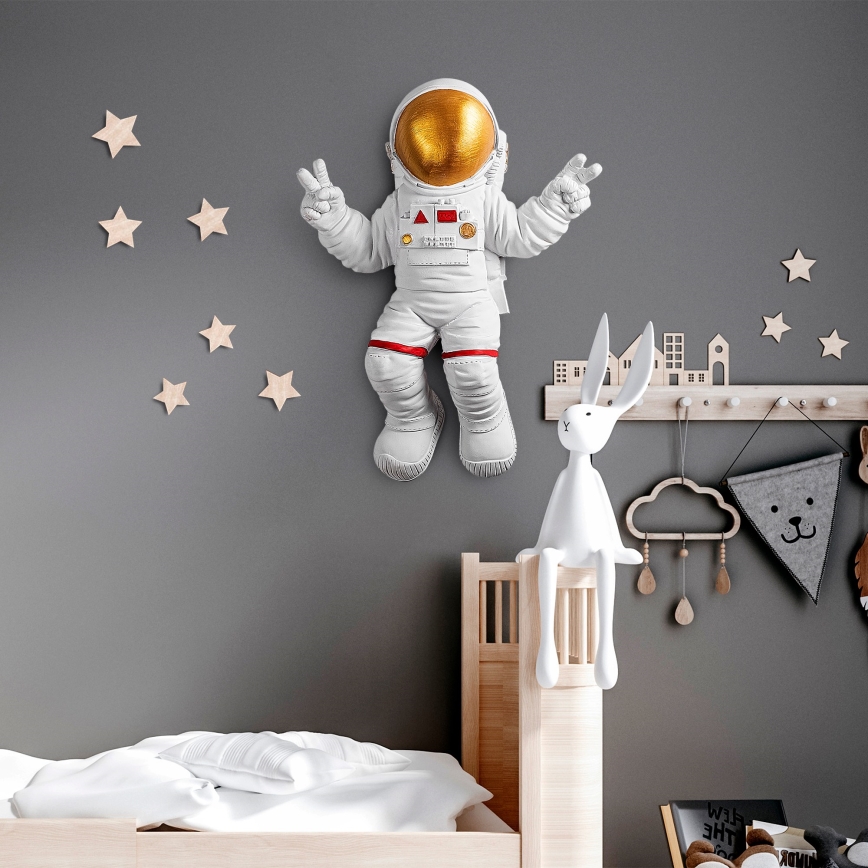 Stenska dekoracija 47x35 cm astronaut zlata