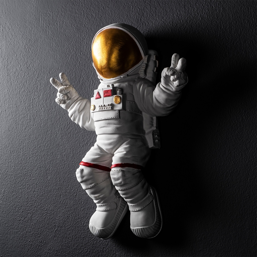 Stenska dekoracija 47x35 cm astronaut zlata