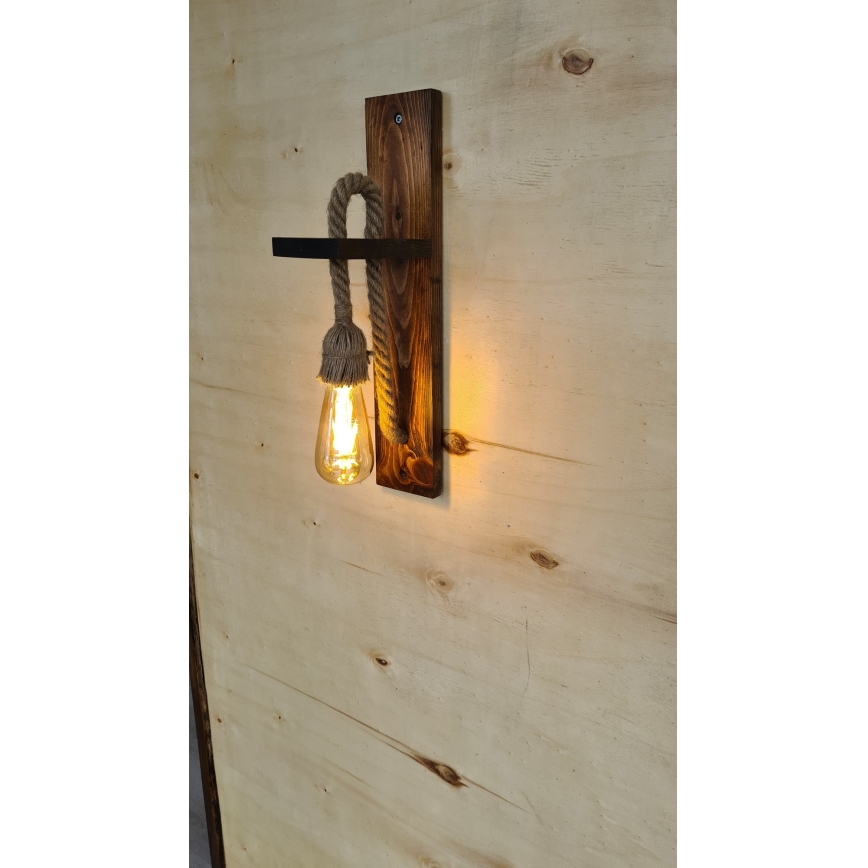 Stenska svetilka AHSAP 1xE27/40W/230V borovica/oreh