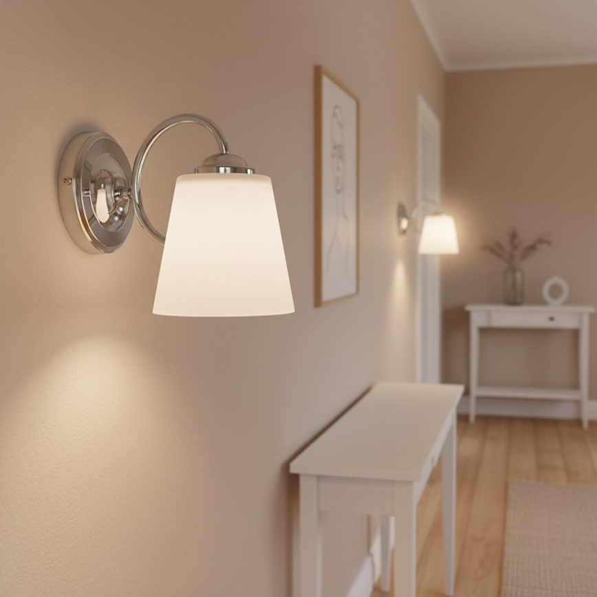 Stenska svetilka PAFOS 1xE27/15W/230V sijajni krom