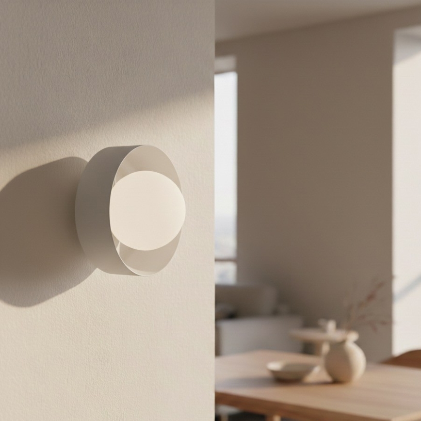 Stensko svetilo OZZY 1xG9/8W/230V belo