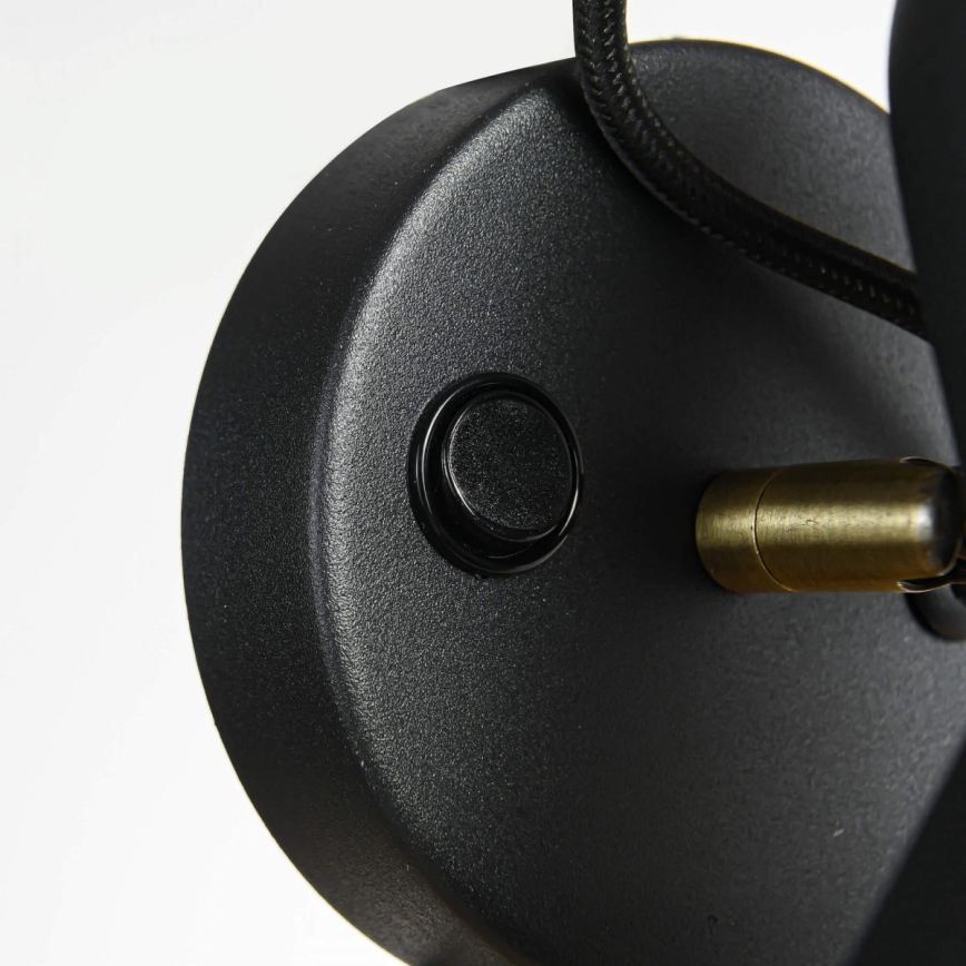 Stensko usmerjeno svetilo ASTAMA 1xE27/40W/230V, črna/medenina