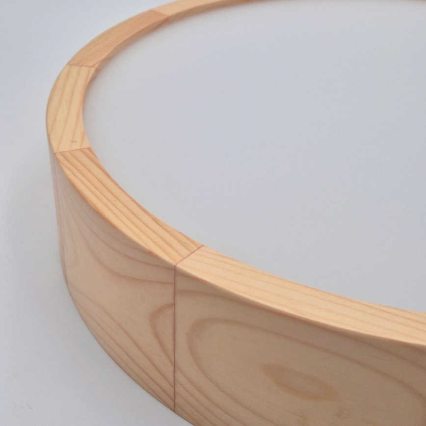 Stropna svetilka NATURAL 2xE27/60W/230V, premer 37,5 cm, dekor borovine