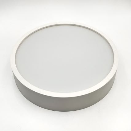 Stropna svetilka NATURAL 3xE27/15W/230V premer 37,5 cm borovina/bela