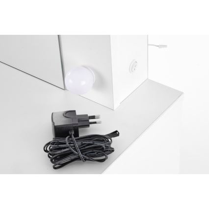 Toaletna miza z LED osvetlitvijo HOLLYWOOD 140x94 cm bela