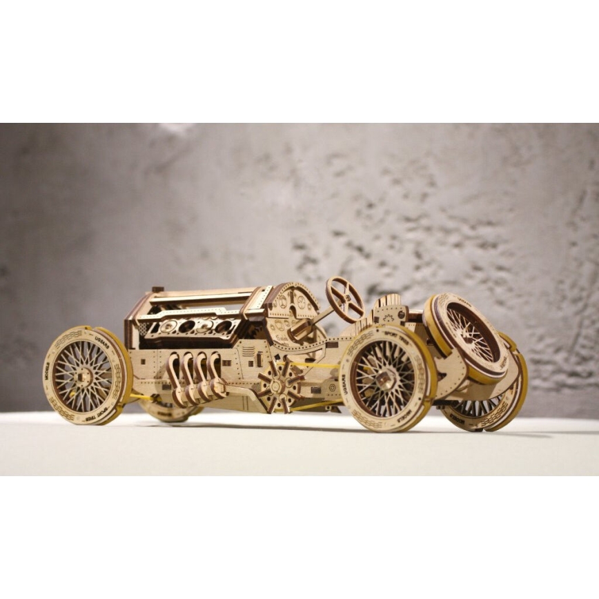 Ugears - 3D lesena mehanična sestavljanka U9 Car Grand Prix